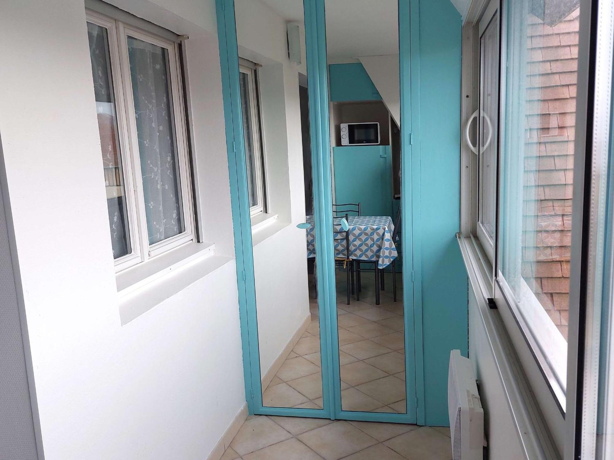 Charmant 2 Pieces Renove Avec Loggia, A Deux Pas De La Plage - Parking Prive - Idealement Situe - Fr-1-712-77 빌레쉬르메르 외부 사진